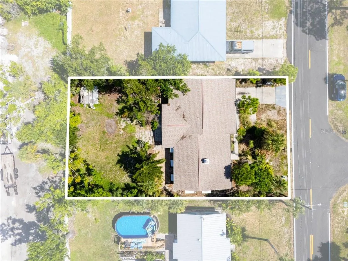 1290 OXFORD DR
