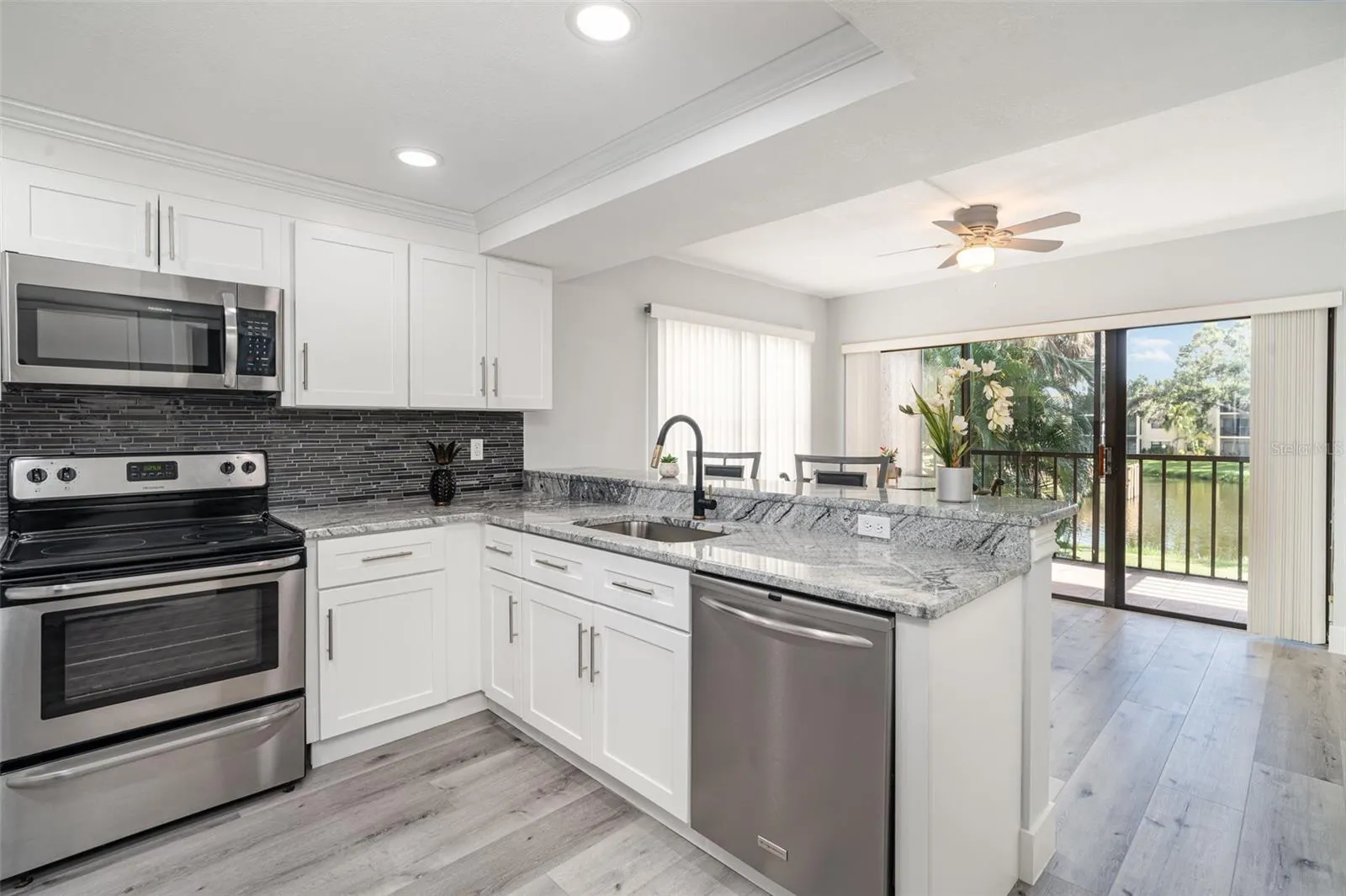 425 30TH AVE W #C201, #C201