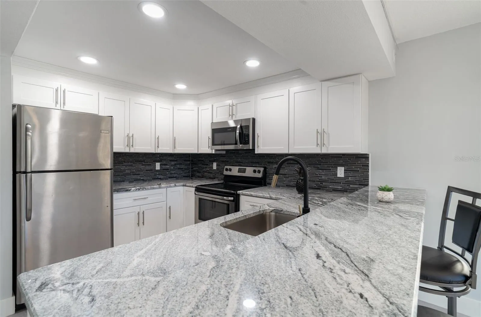 425 30TH AVE W #C201, #C201