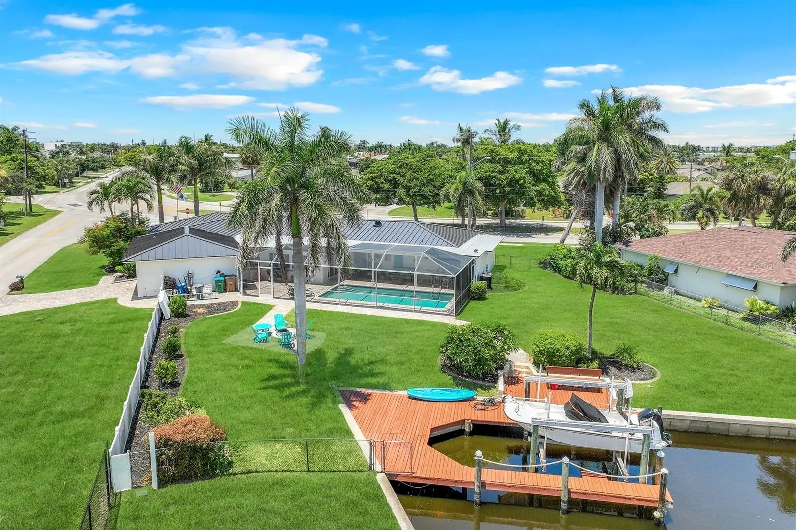 5237 DEL PRADO BLVD S