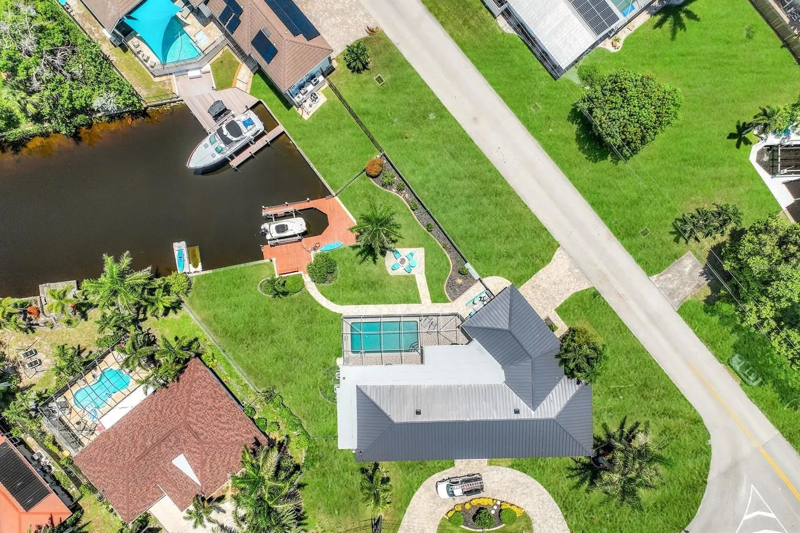 5237 DEL PRADO BLVD S