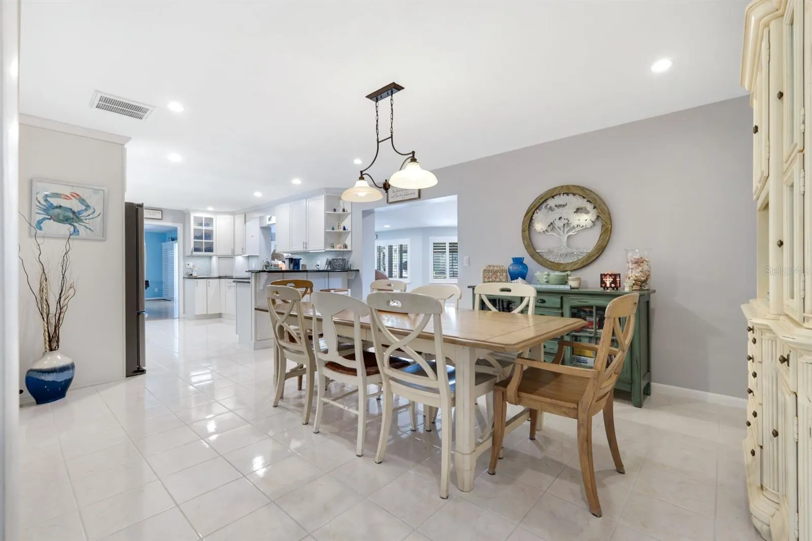 5237 DEL PRADO BLVD S
