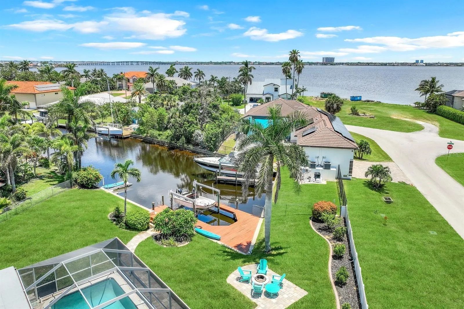 5237 DEL PRADO BLVD S