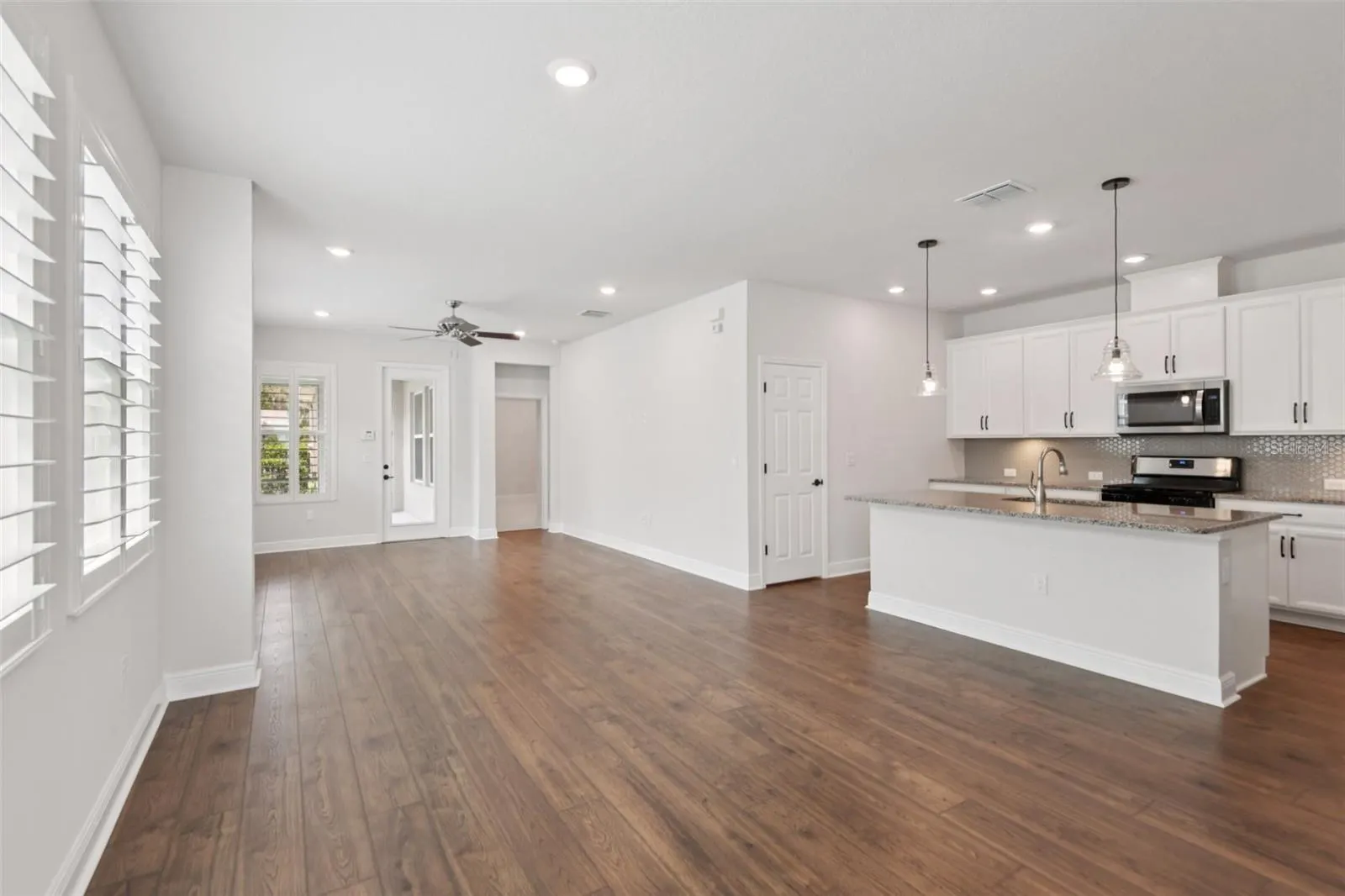 13890 KINGFISHER GLEN DR