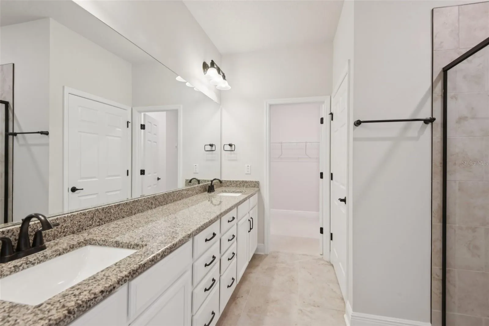 13890 KINGFISHER GLEN DR
