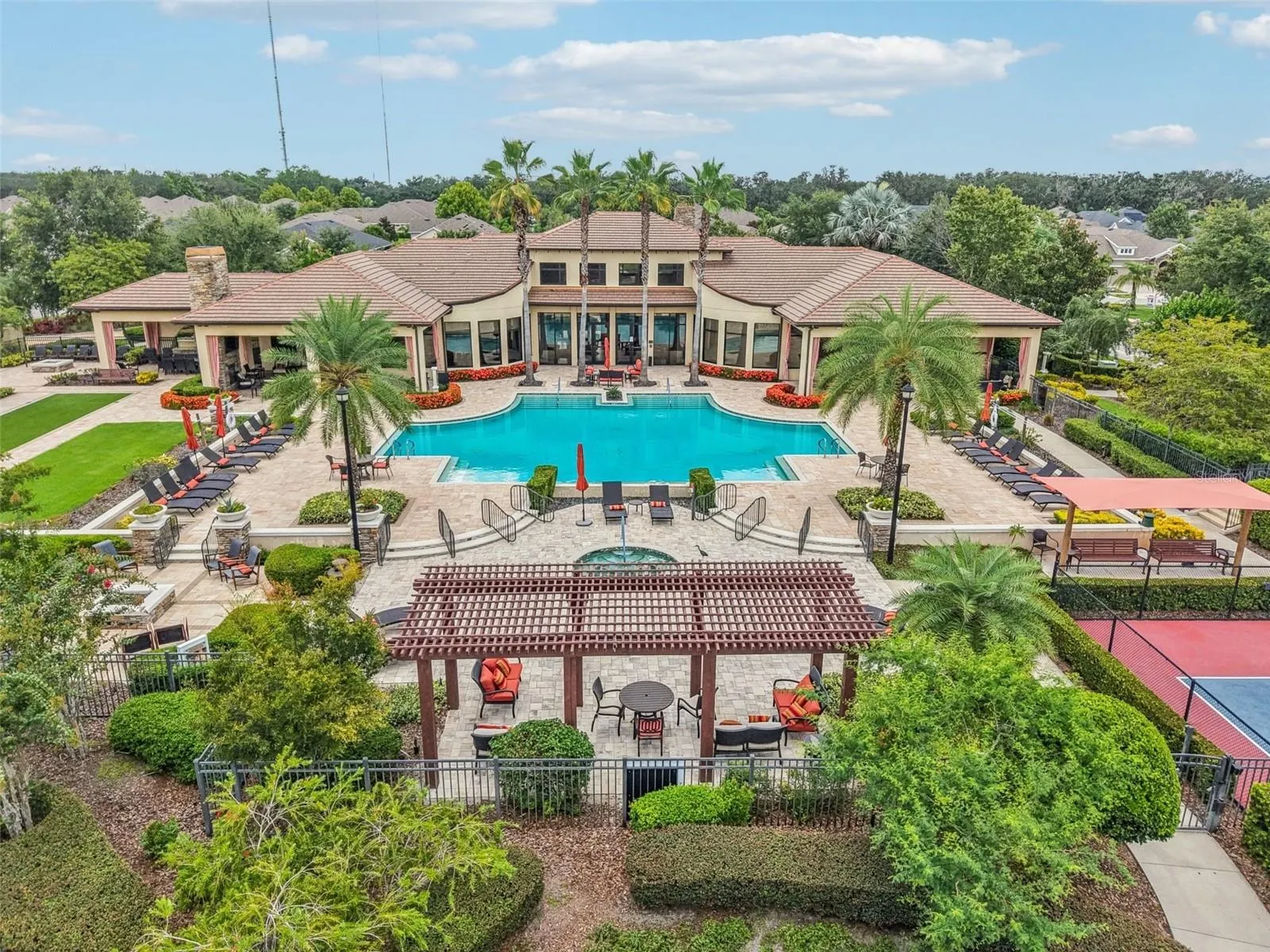 13890 KINGFISHER GLEN DR