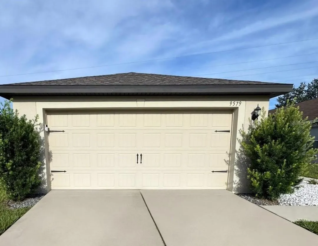 9579 SOUTHERN CHARM CIR