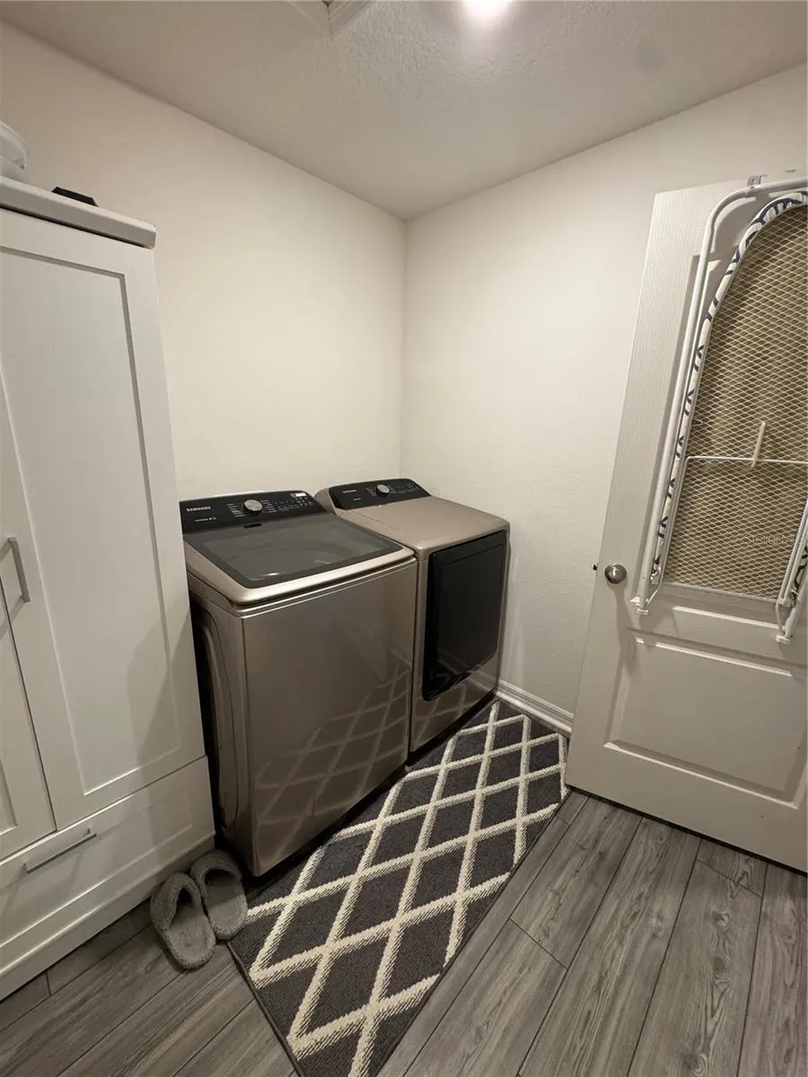 9579 SOUTHERN CHARM CIR