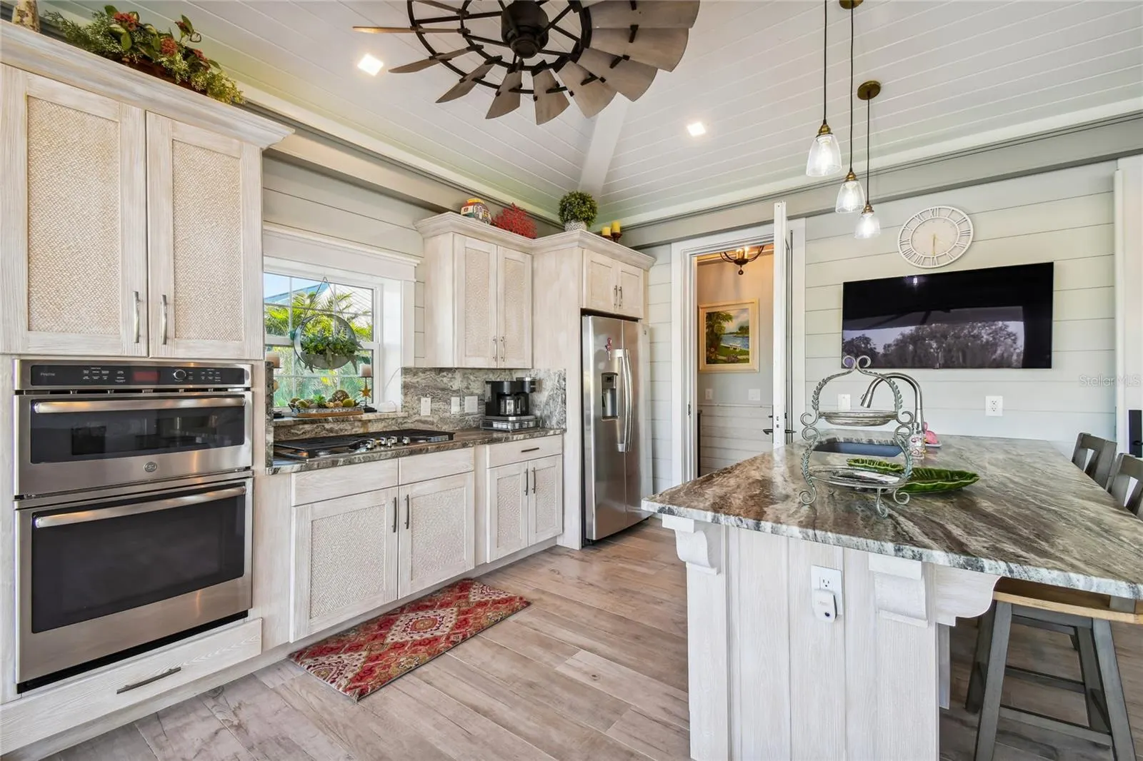 8275 SW SAND CRANE CIR