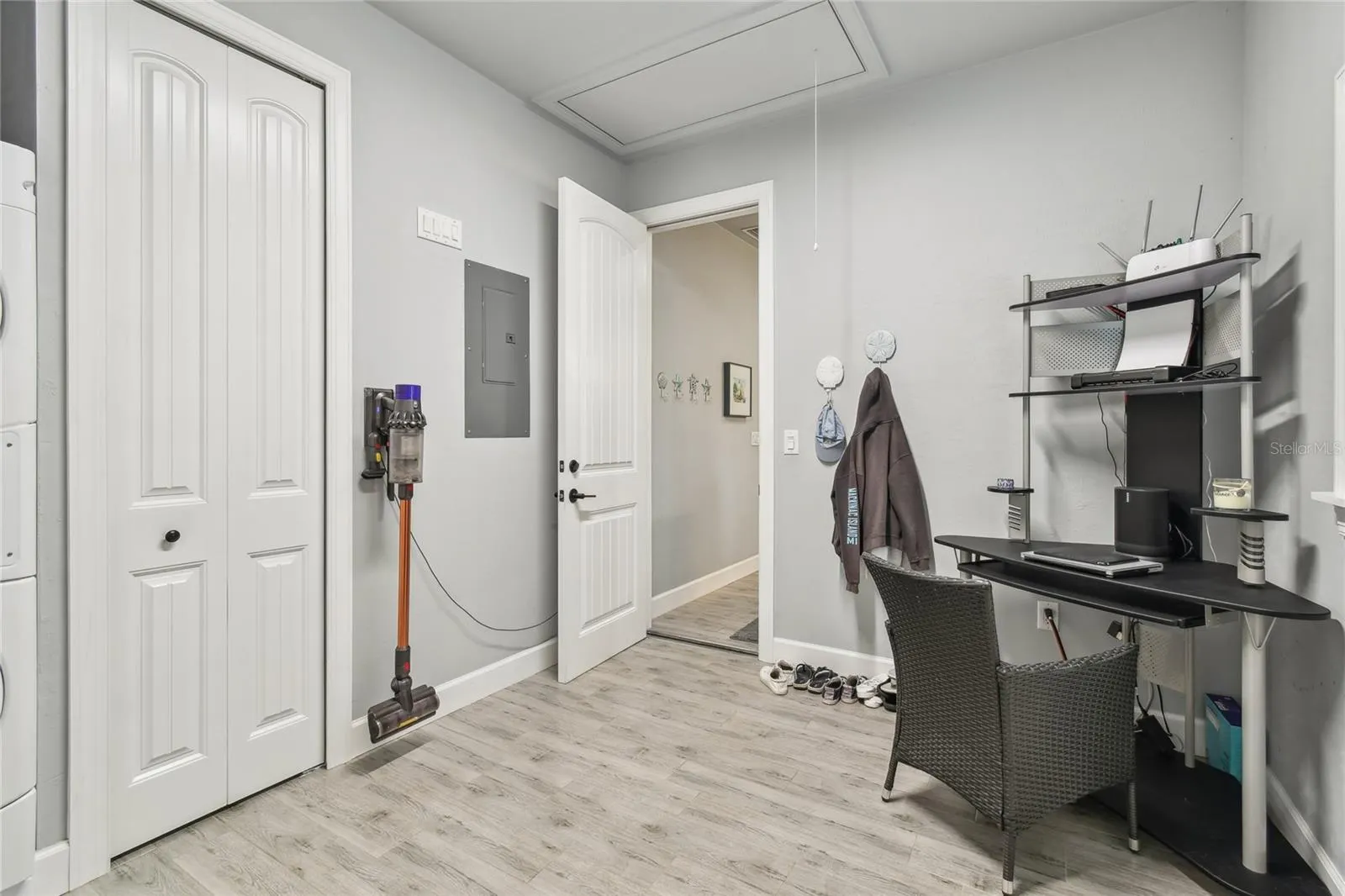 8234 SW SAND CRANE CIR