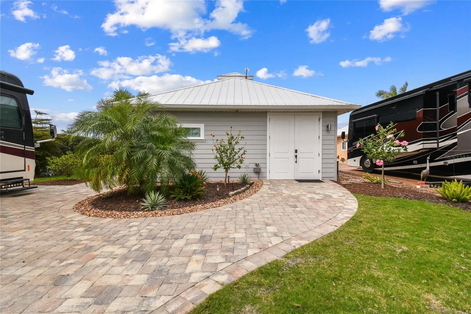 8234 SW SAND CRANE CIR