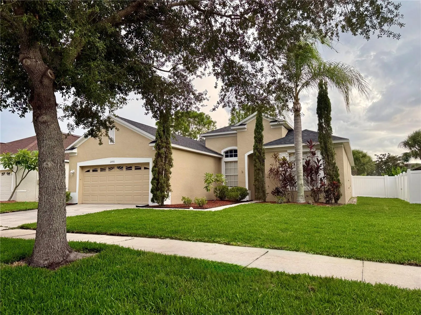 11450 CALLAWAY POND DR