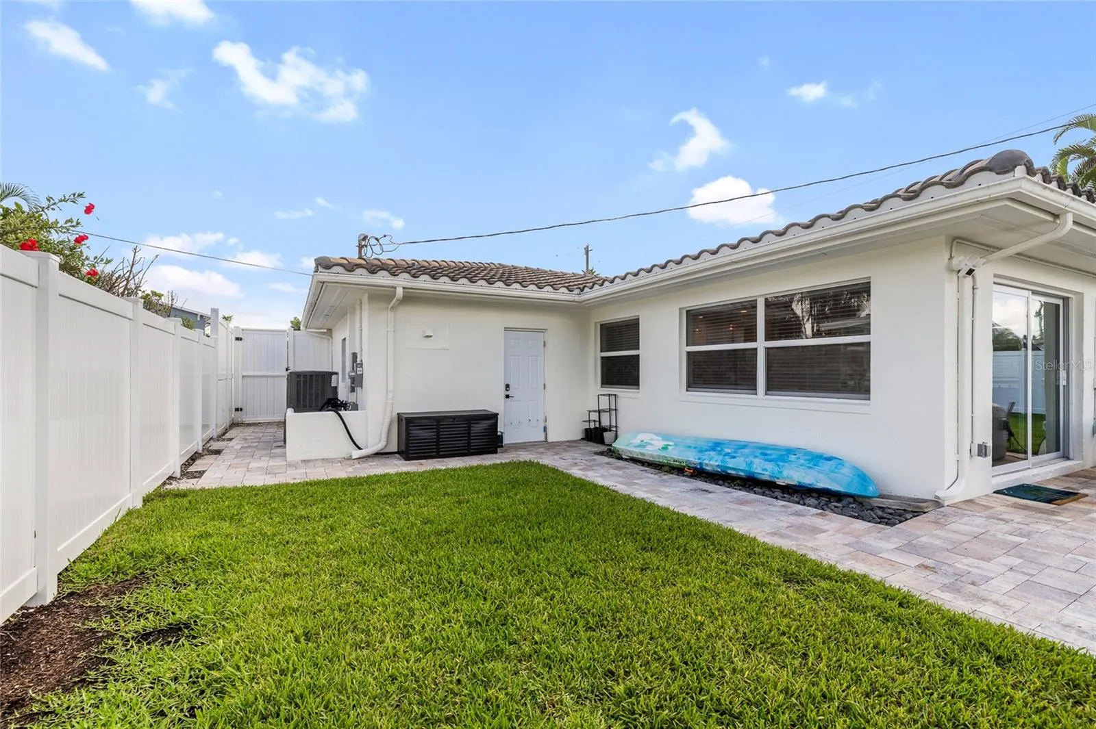 987 BOCA CIEGA ISLE DR