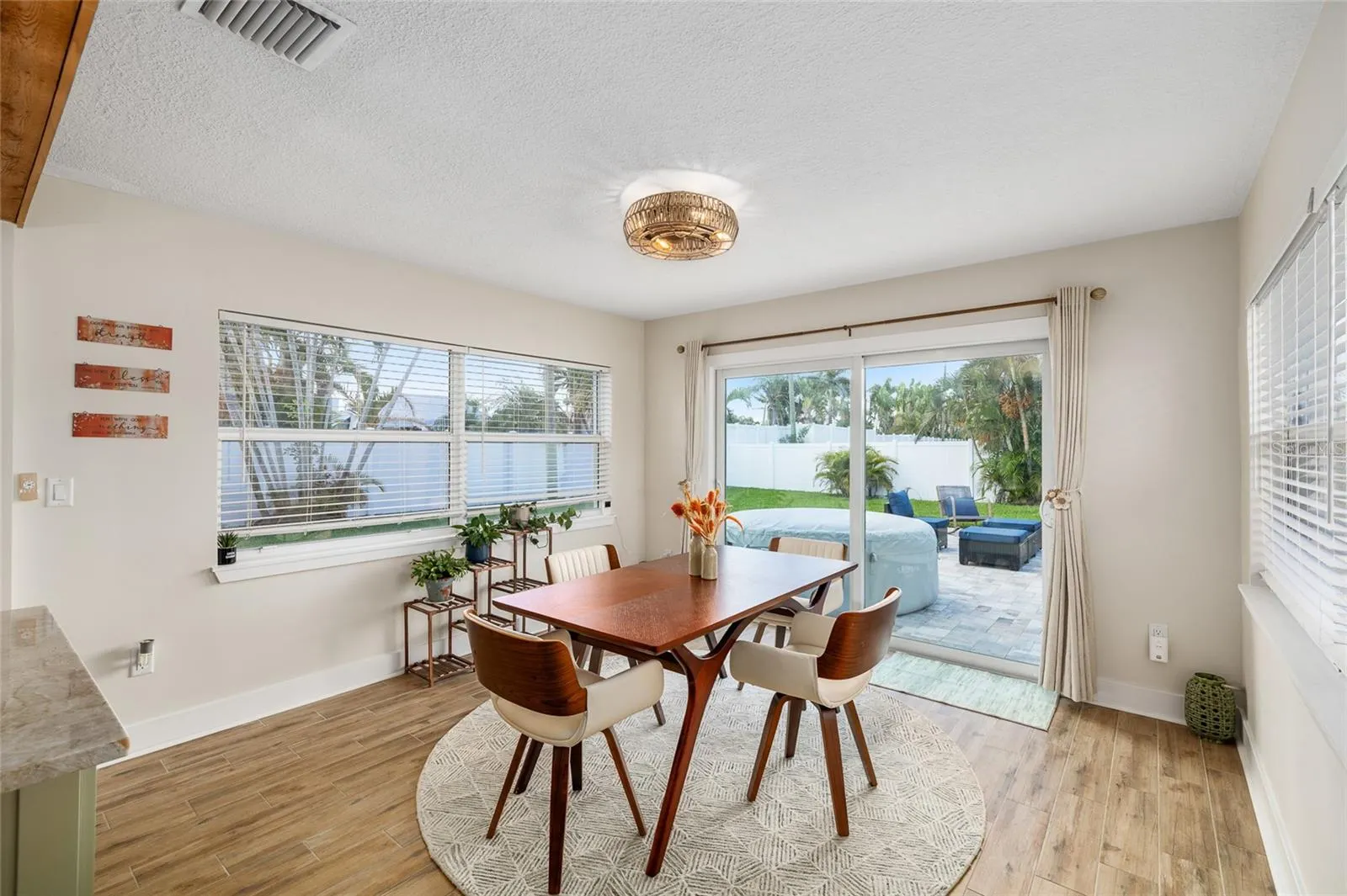 987 BOCA CIEGA ISLE DR