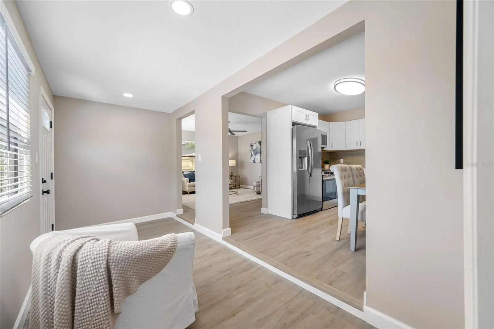 217 EMERALD LN