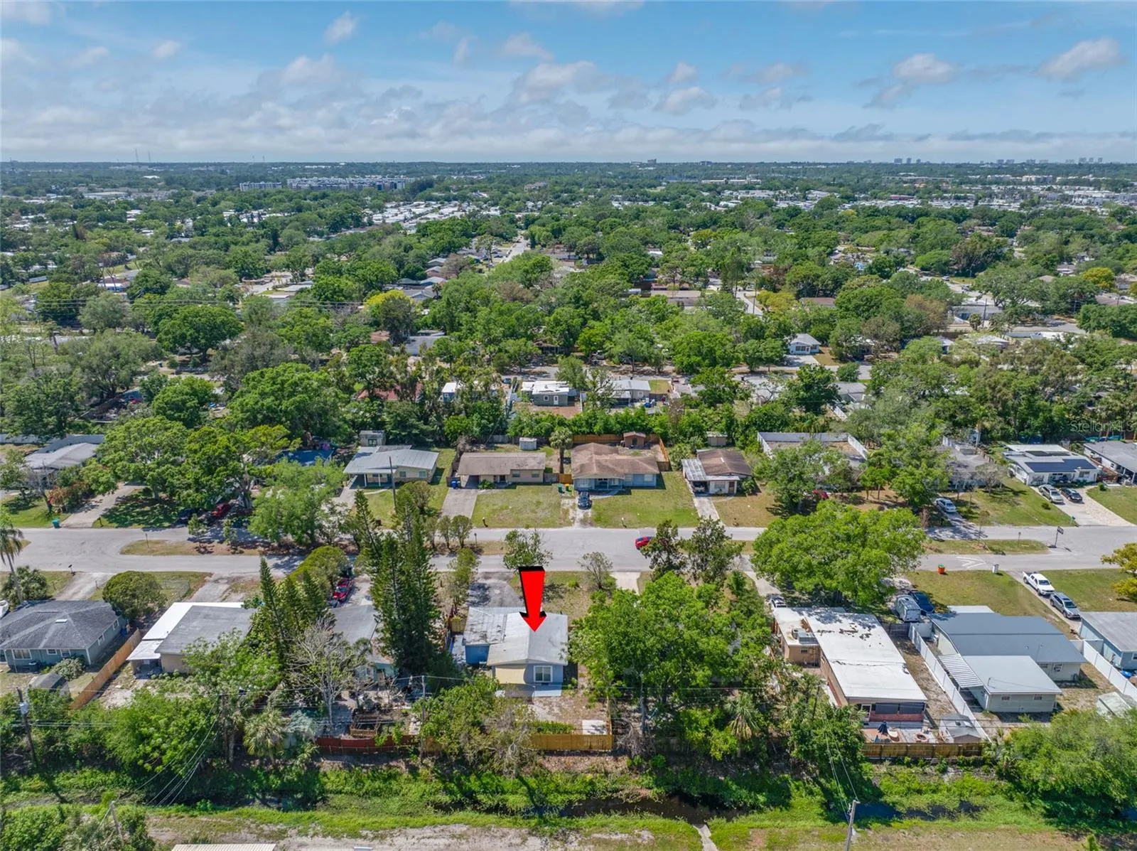217 EMERALD LN