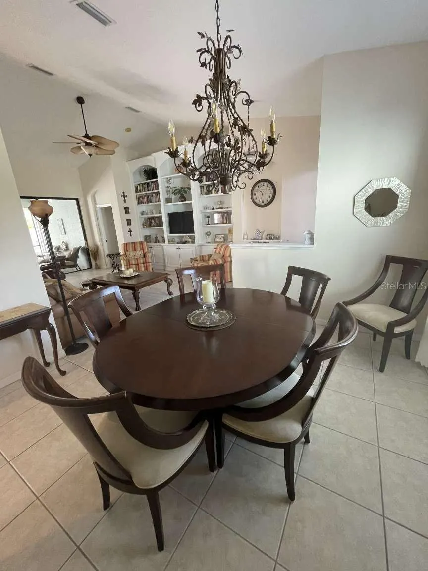 24416 LAKEVIEW PL