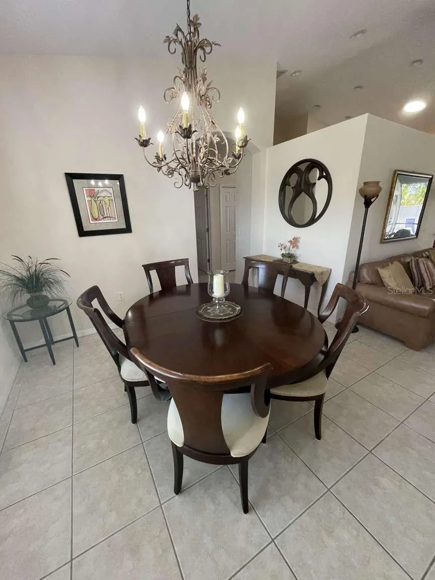 24416 LAKEVIEW PL