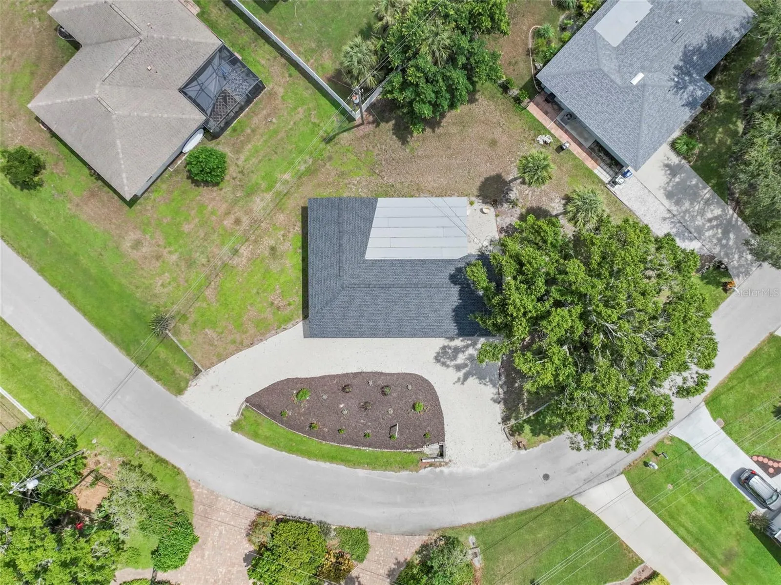 405 W SHADE DR