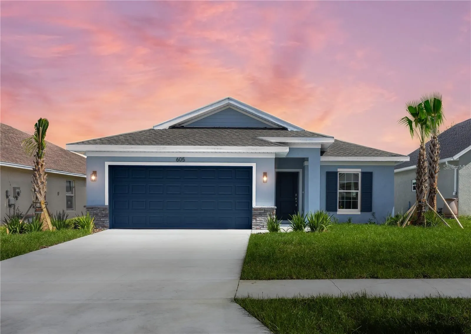 605 ROSE APPLE CIR