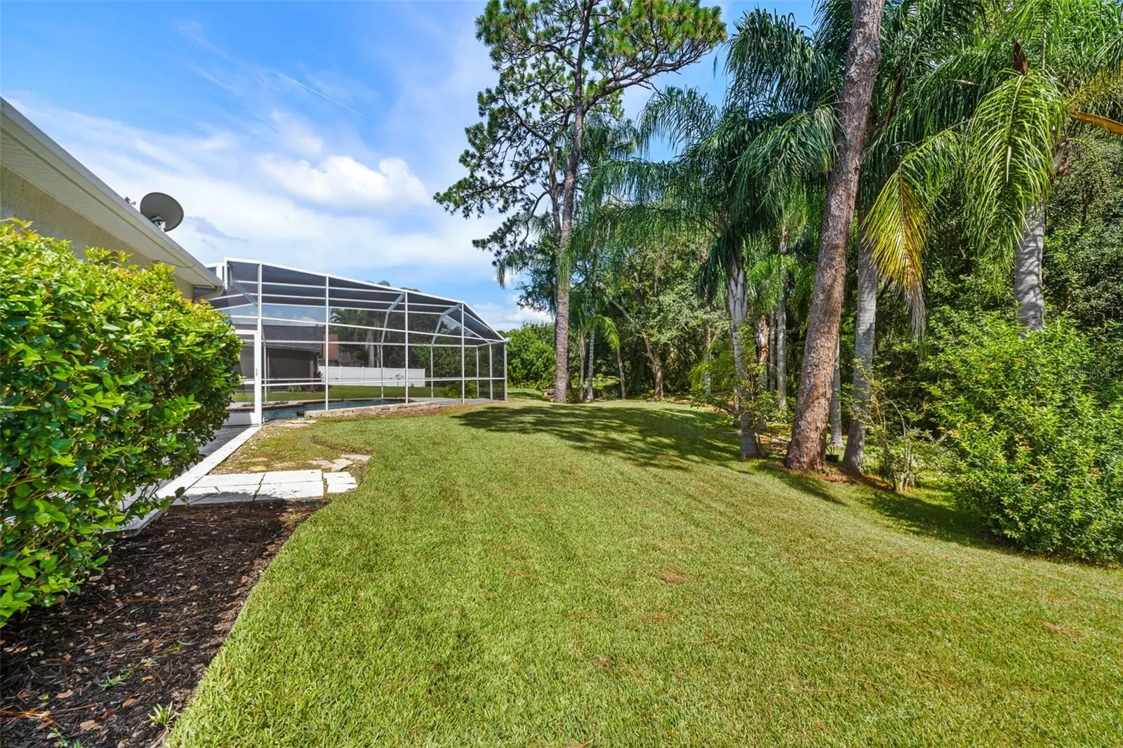 5609 PINEY LANE DR