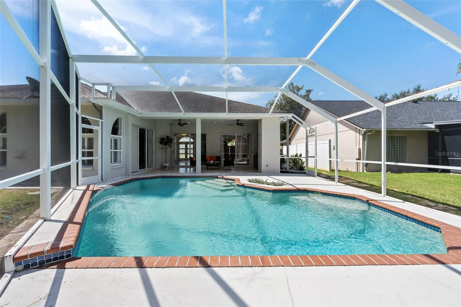 5609 PINEY LANE DR
