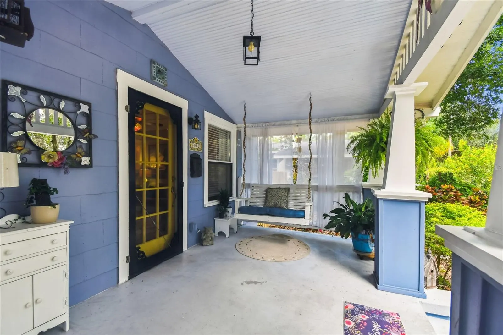 308 E CLIFTON ST