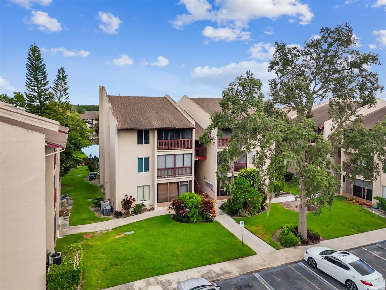3849 S LAKE DR #184, #184