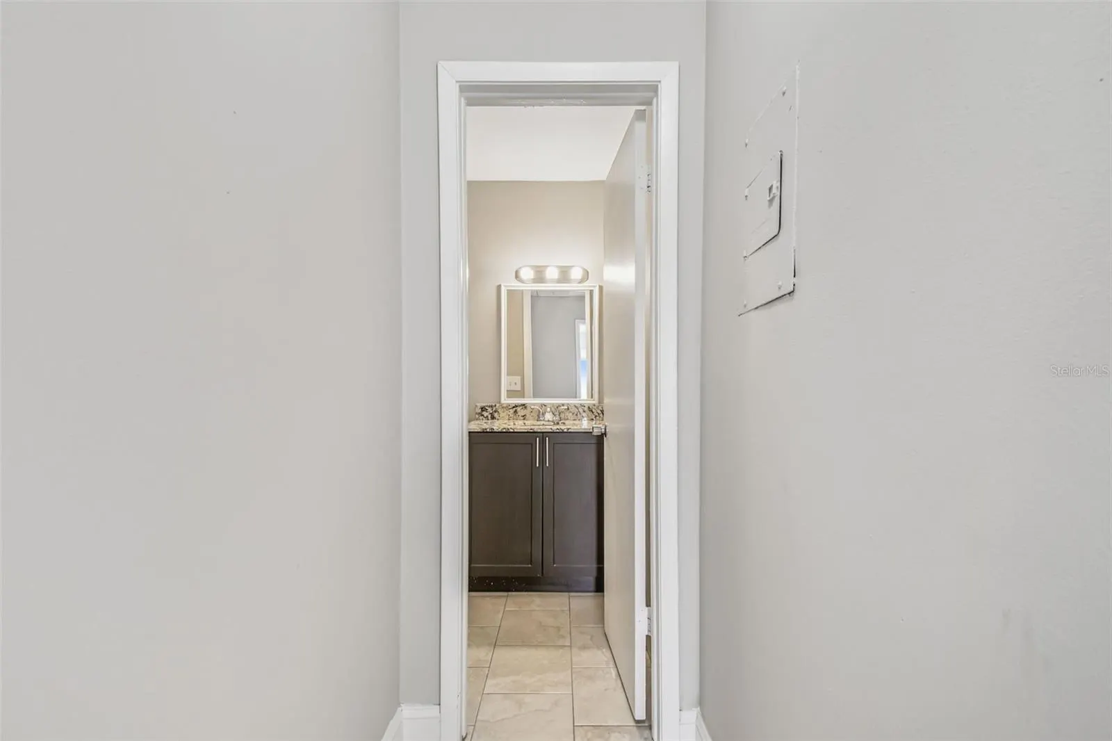 3849 S LAKE DR #184, #184