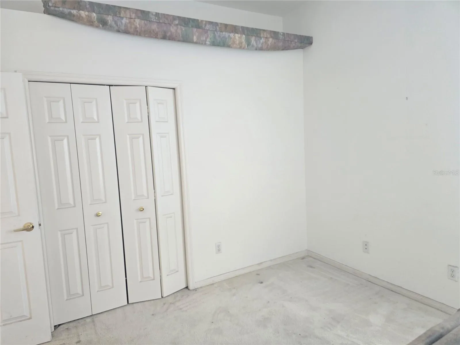 13417 IOLA DR