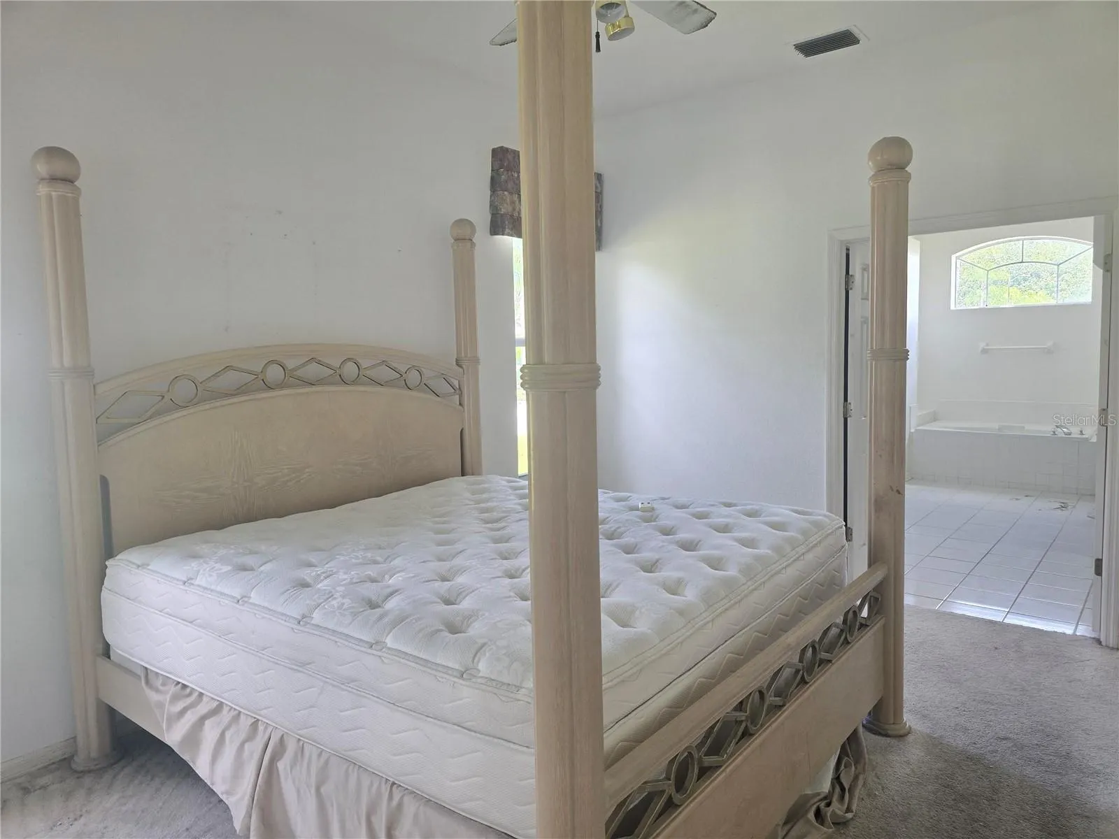 13417 IOLA DR