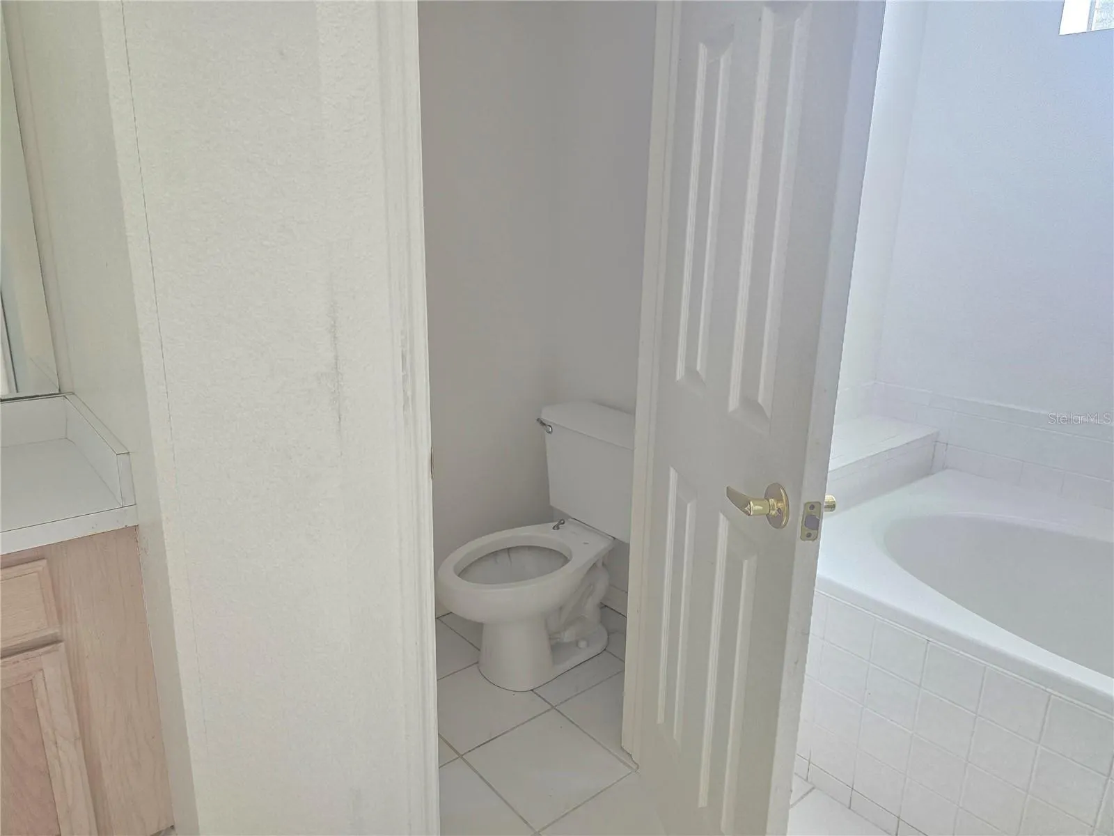 13417 IOLA DR
