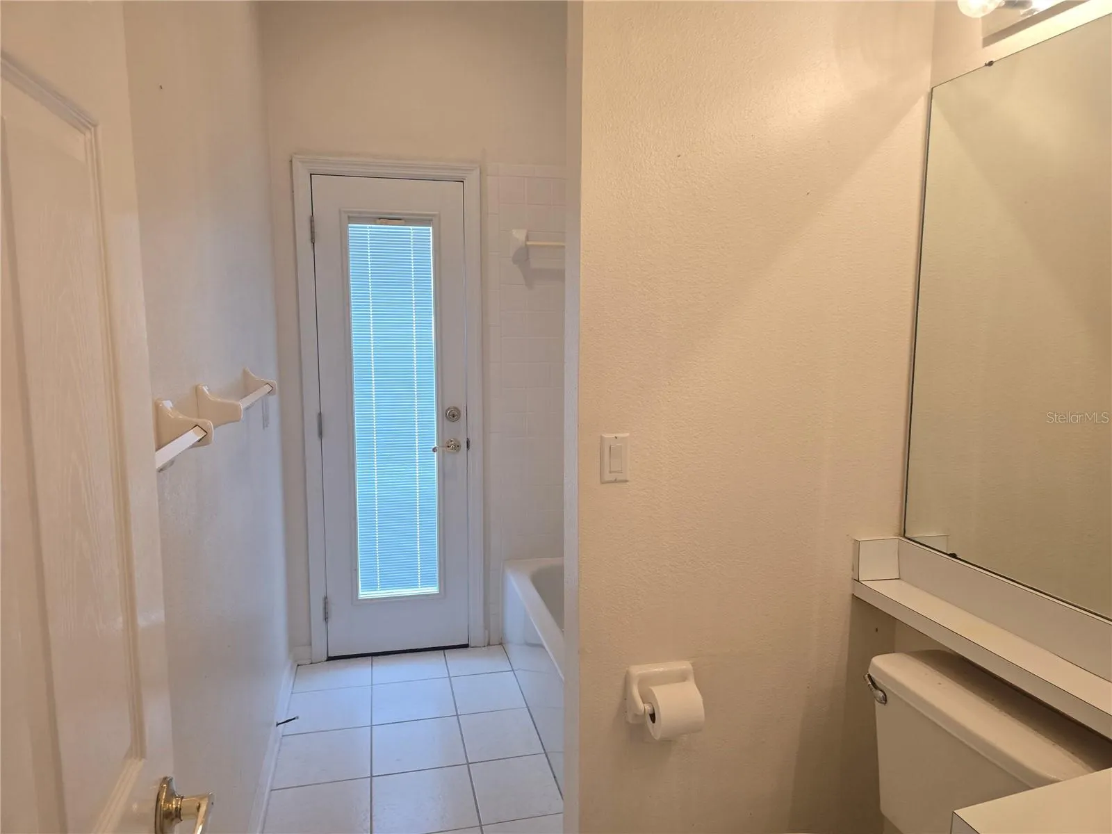 13417 IOLA DR