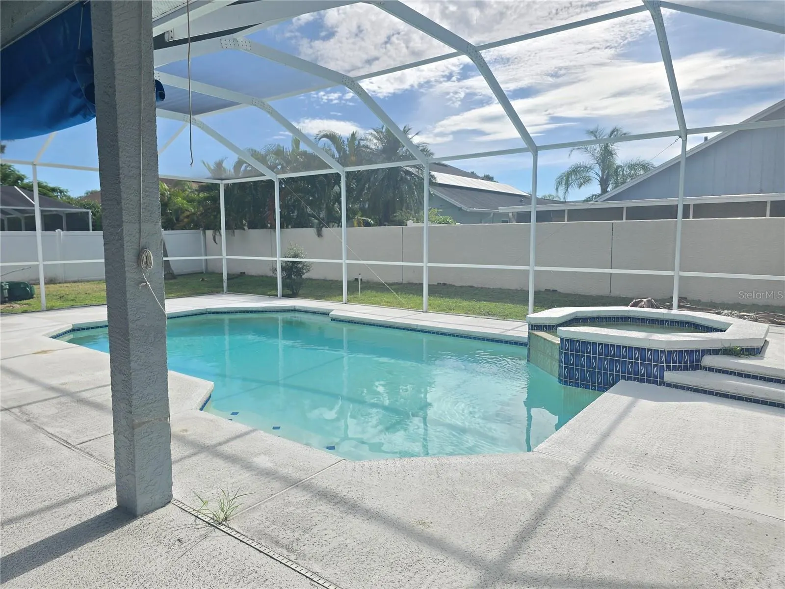 13417 IOLA DR