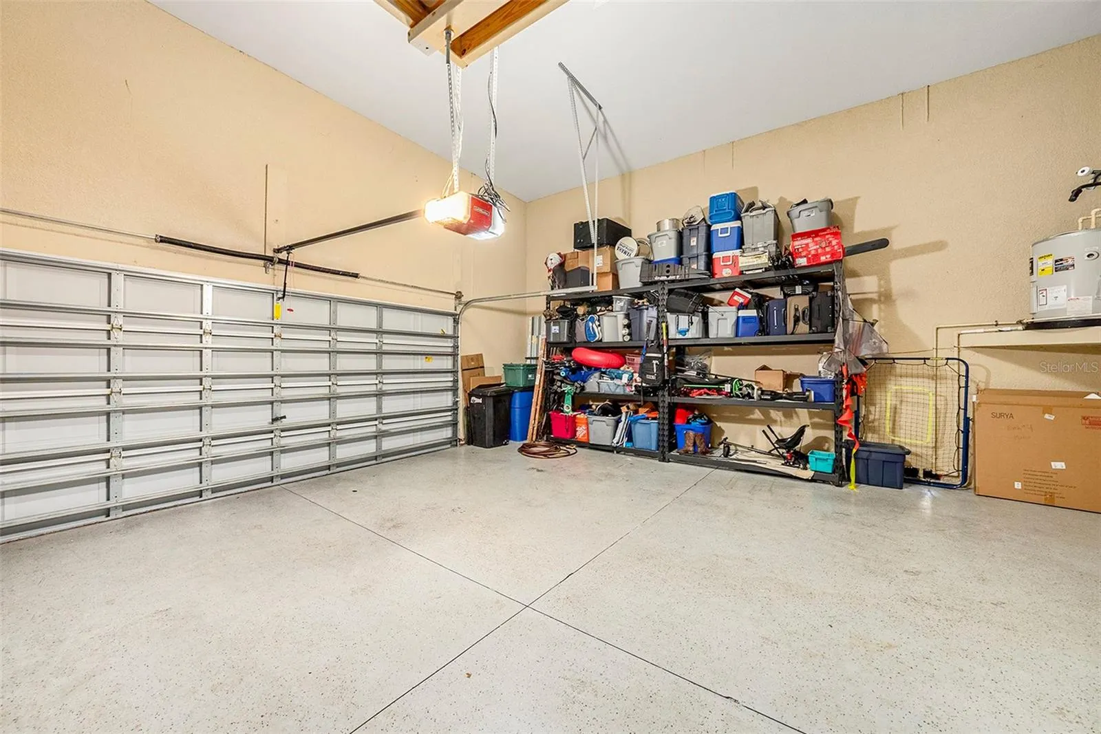 1001 SPOONTAIL CT