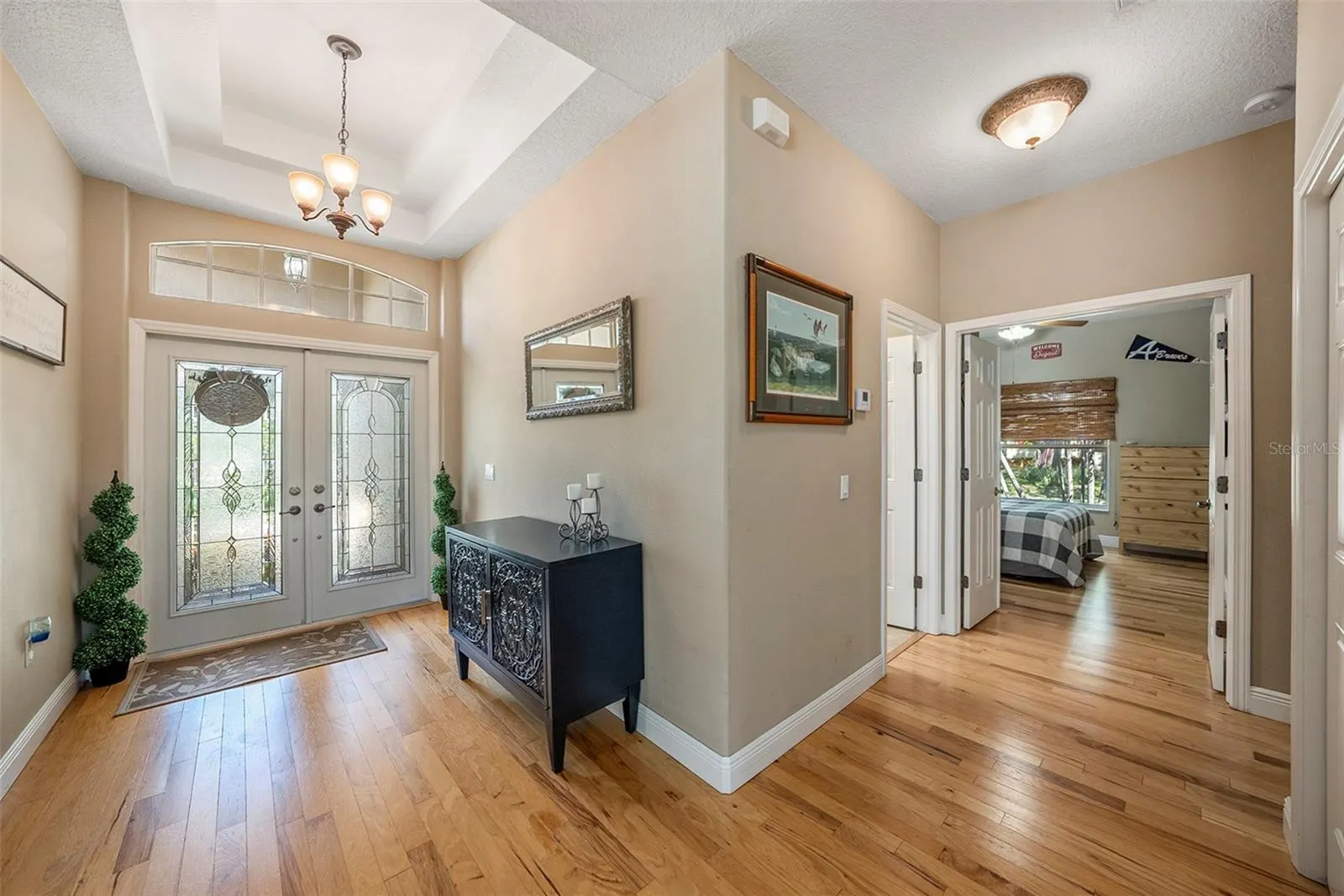 1001 SPOONTAIL CT