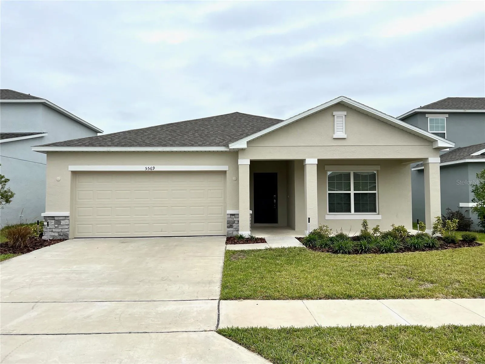5569 TRANQUILA LN