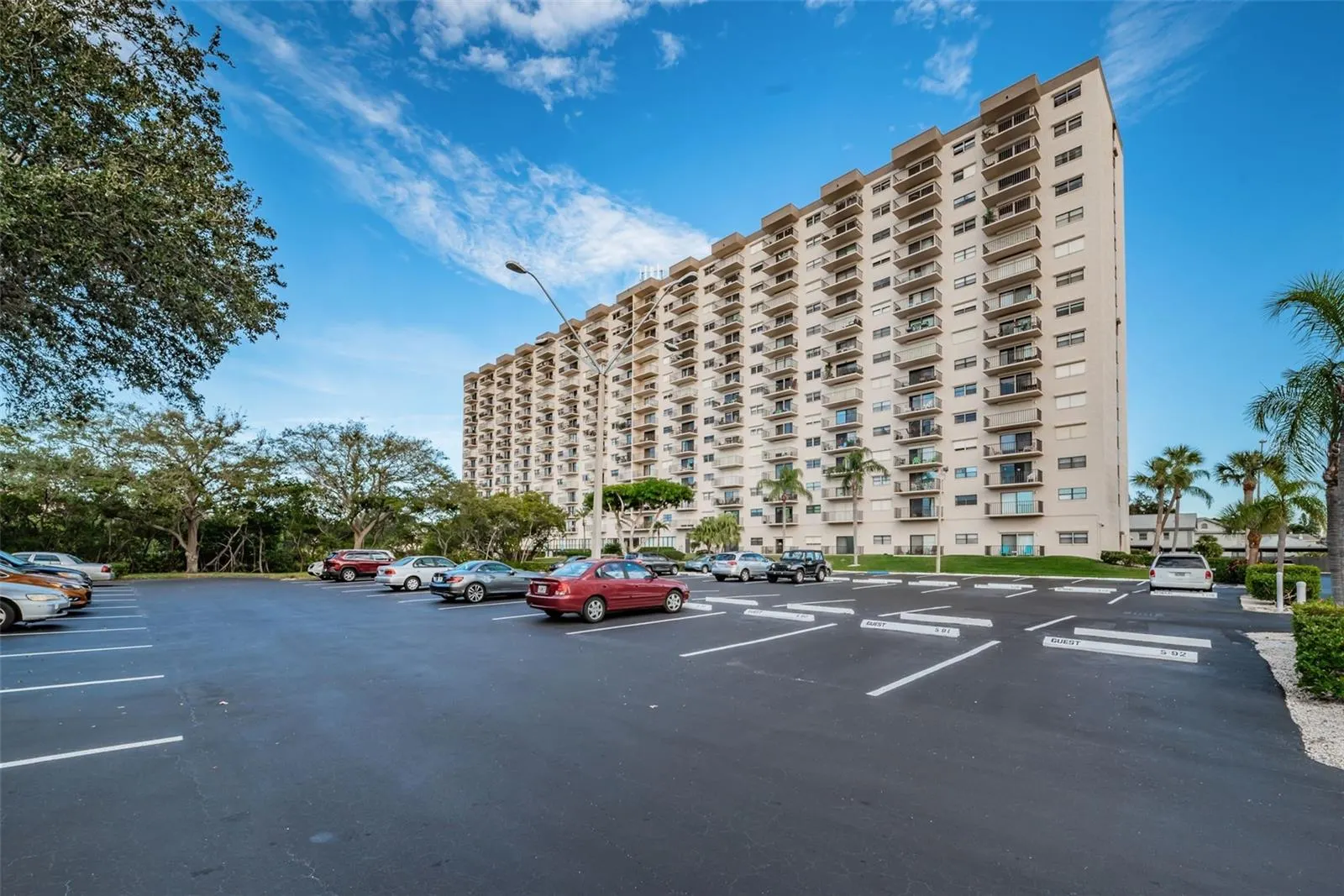 7050 SUNSET DR S #415, #415