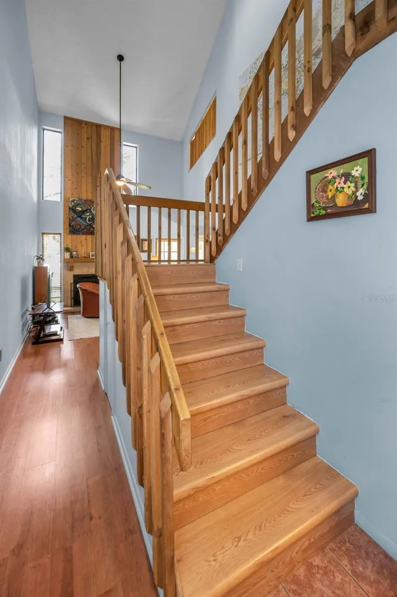 2002 ARBOR DR