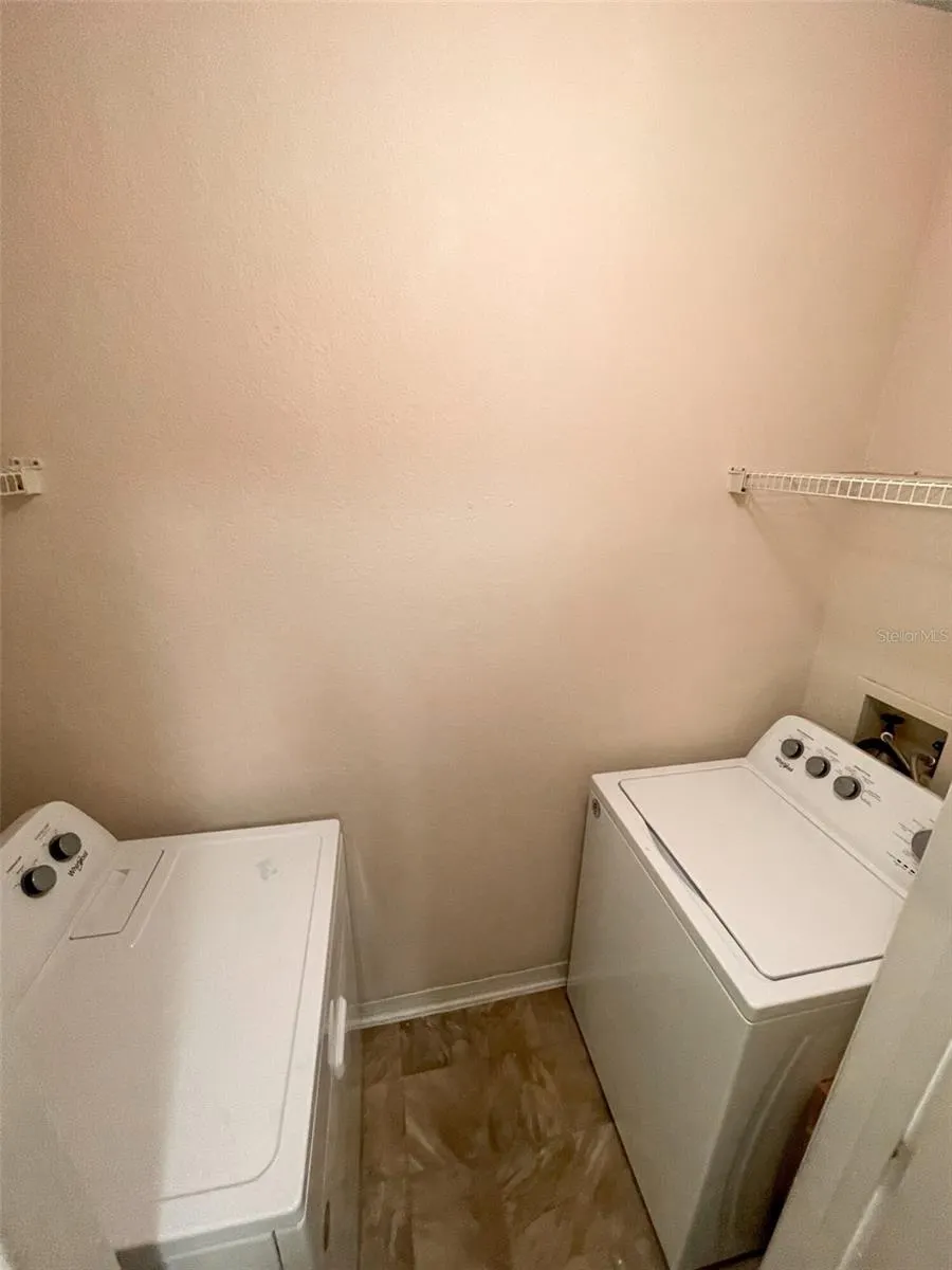 18001 RICHMOND PLACE DR #820, #820
