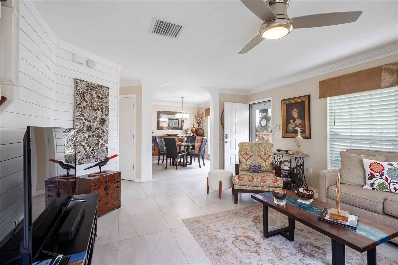 737 KENSINGTON LAKE CIR