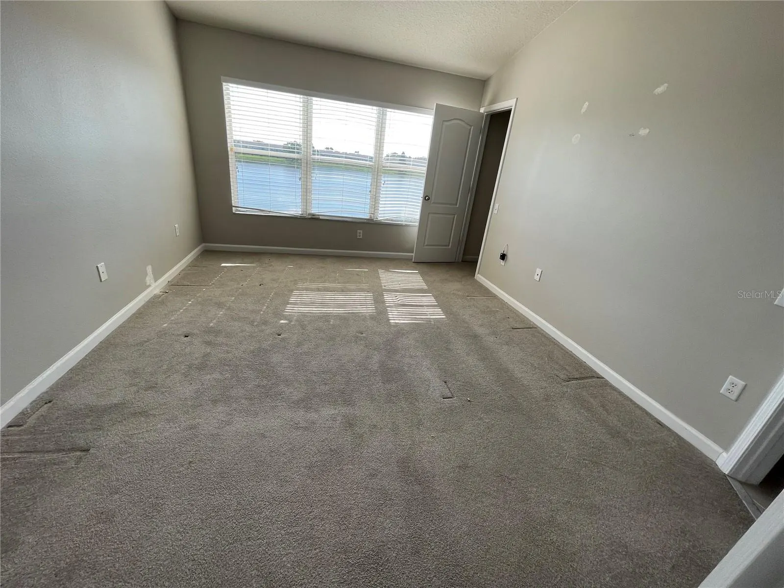 4906 BARNSTEAD DR