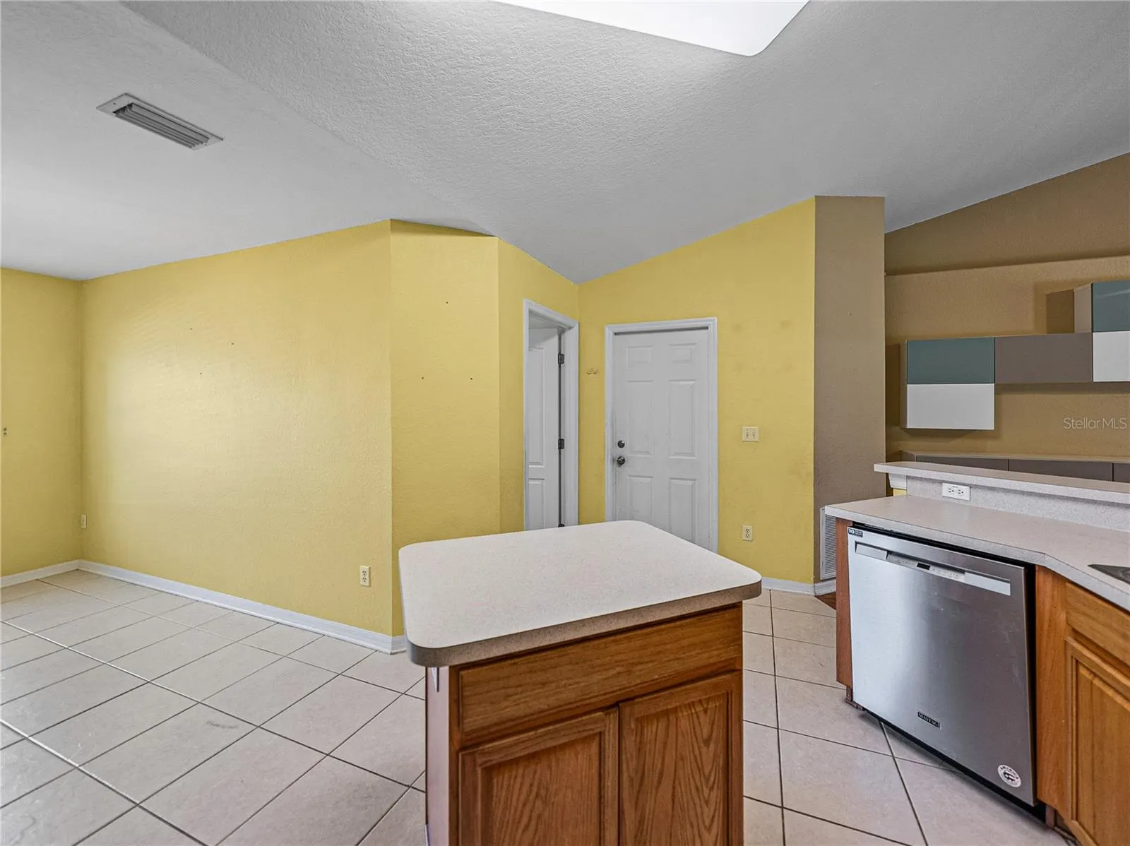 3039 FORT SOCRUM VILLAGE BLVD