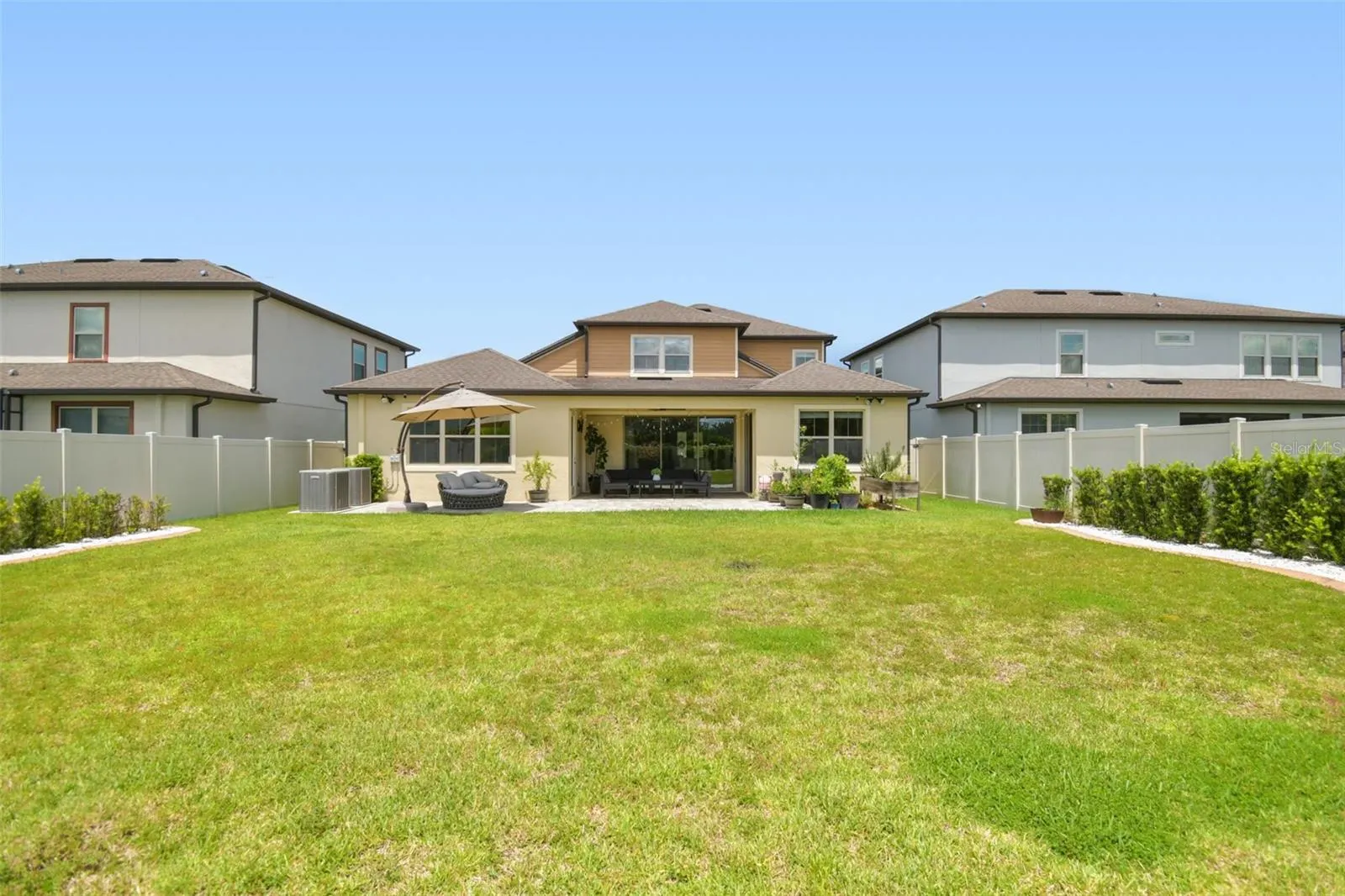 18757 BIRCHWOOD GROVES DR