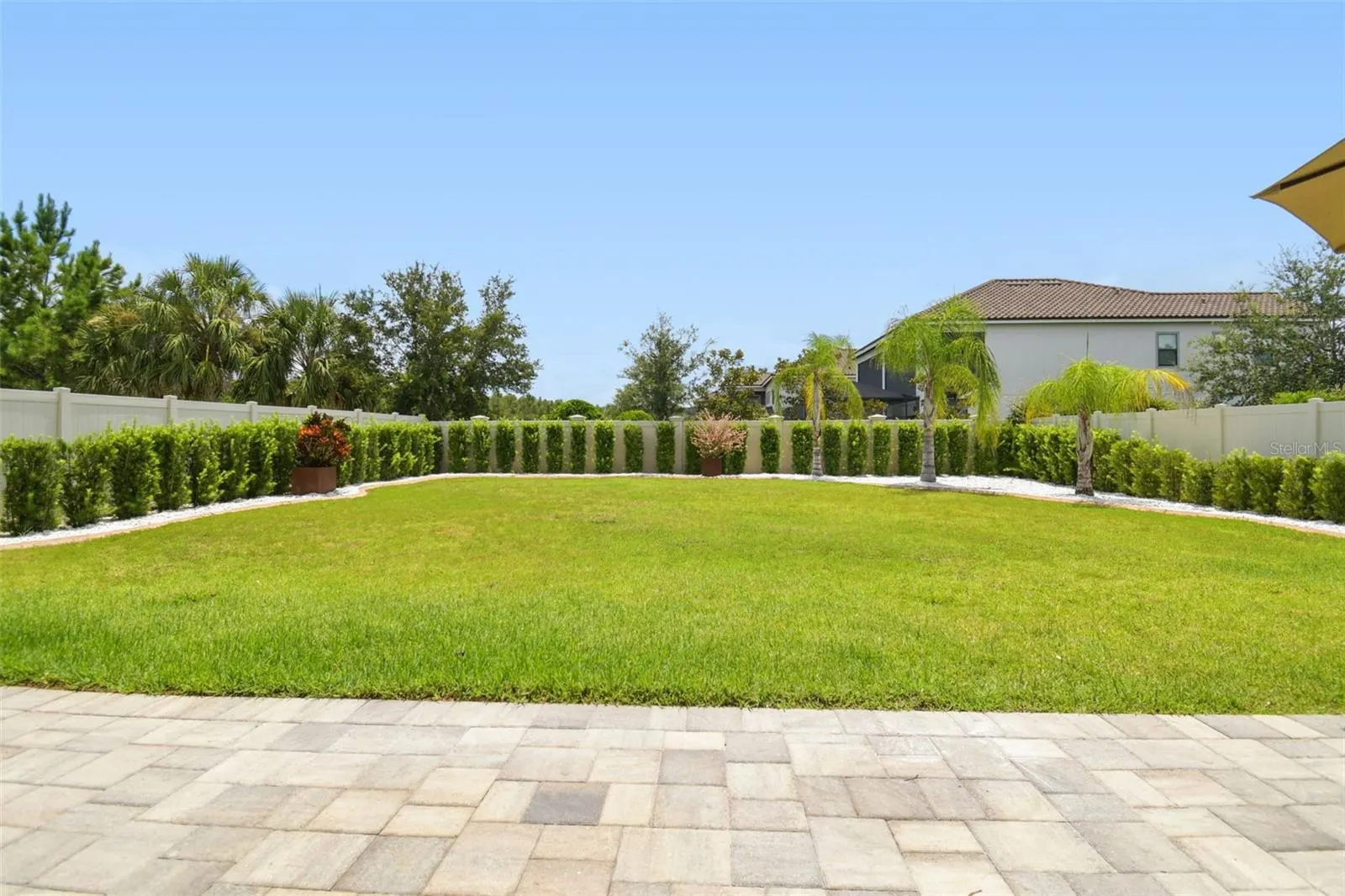 18757 BIRCHWOOD GROVES DR