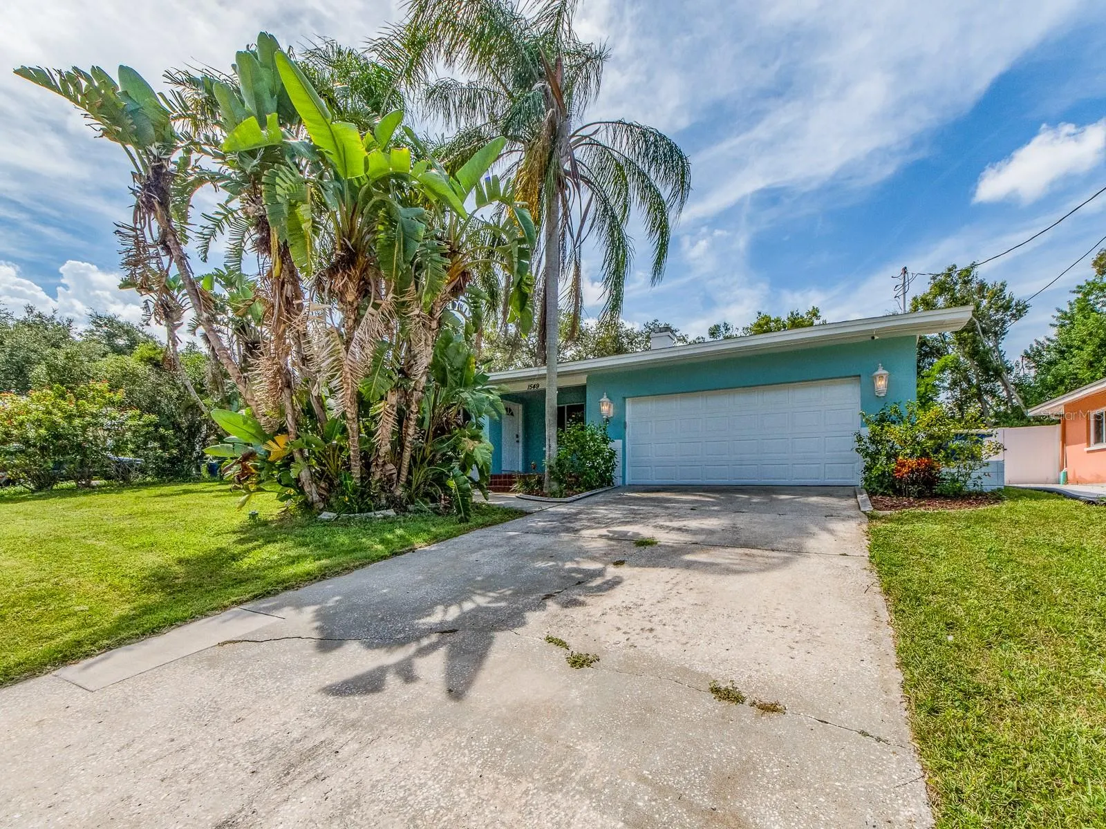 1549 LINWOOD DR