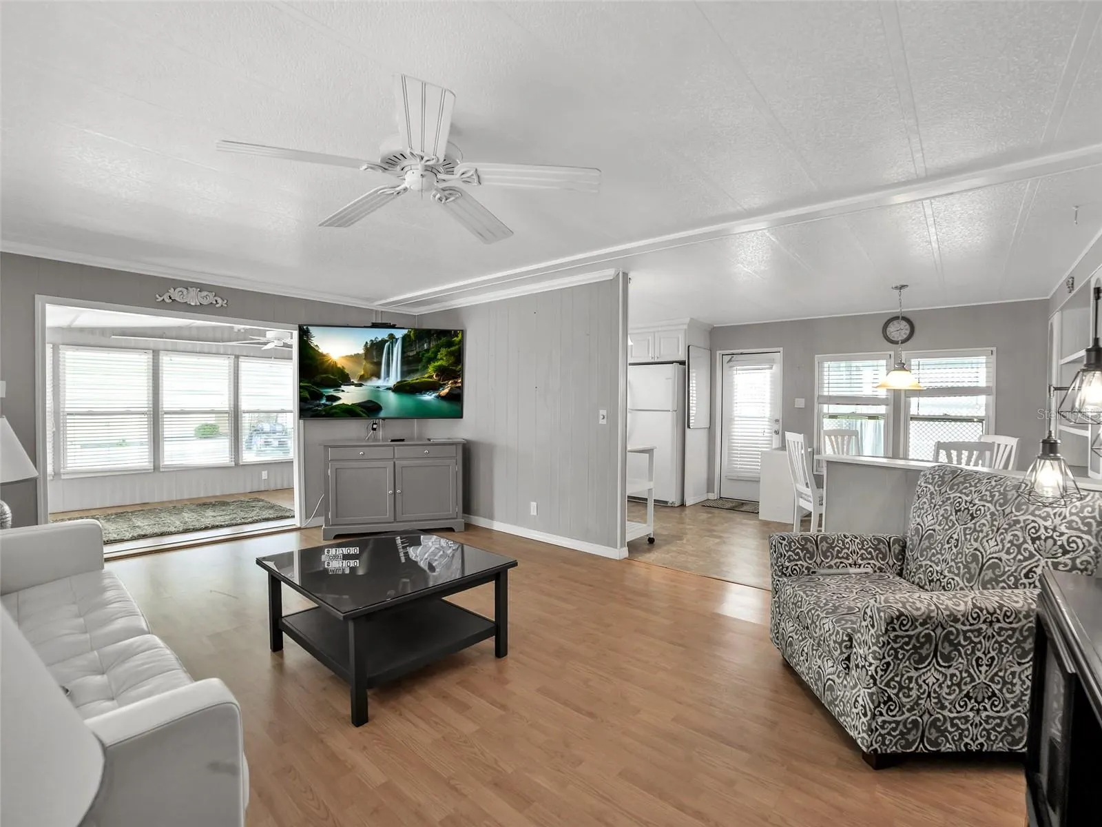 3225 SUMAC TER