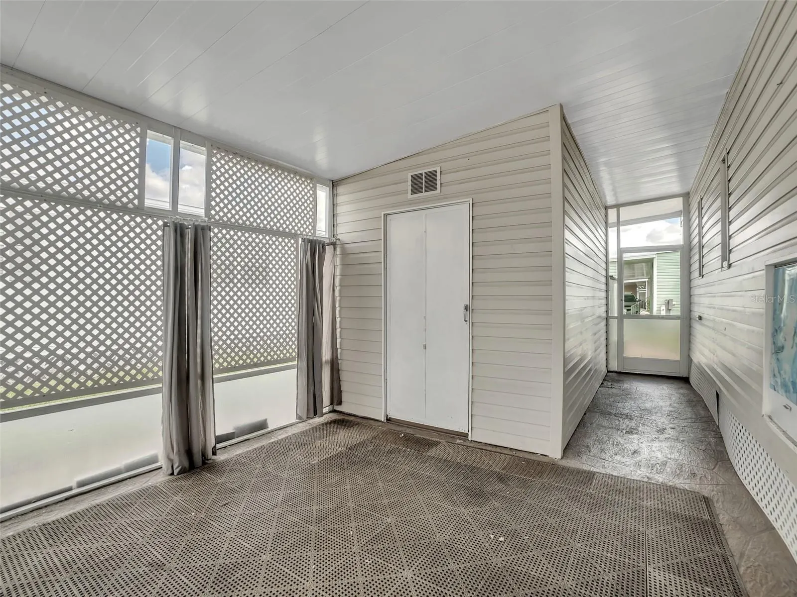 3225 SUMAC TER