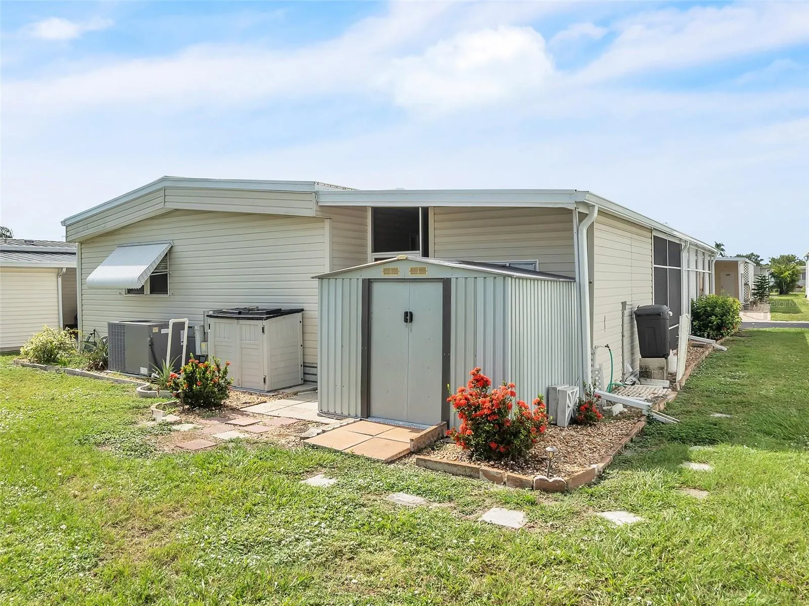 3225 SUMAC TER