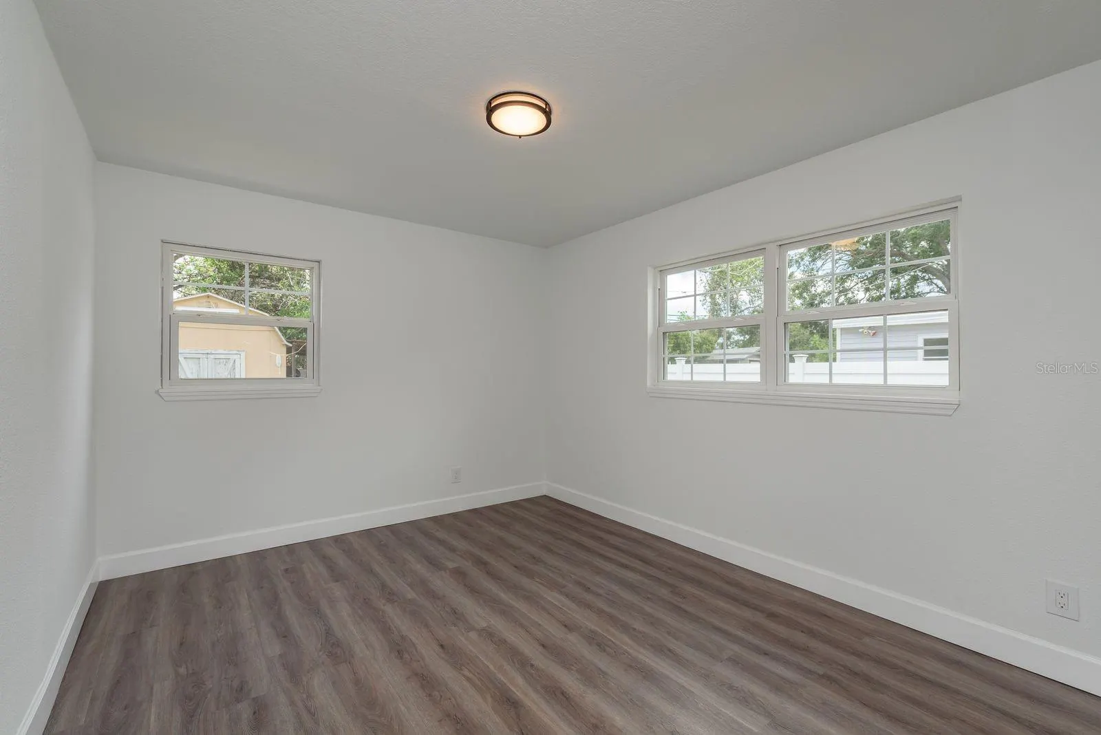 130 MELODY LN